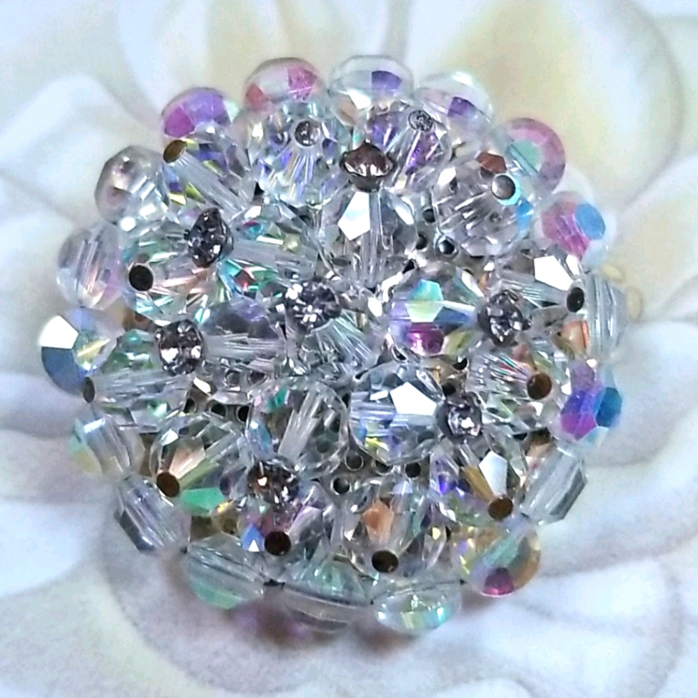 Vintage 1950s Mid Century Aurora Borealis Crystal Cluster Brooch Pin - Picture 6 of 12